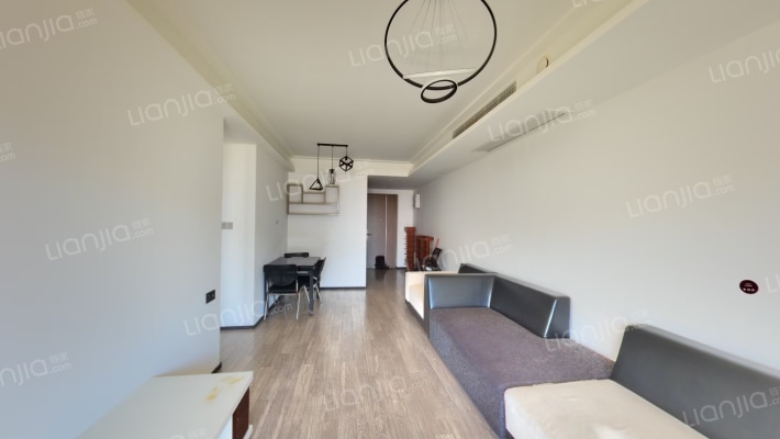 万科海映澜庭南区二手房实景图