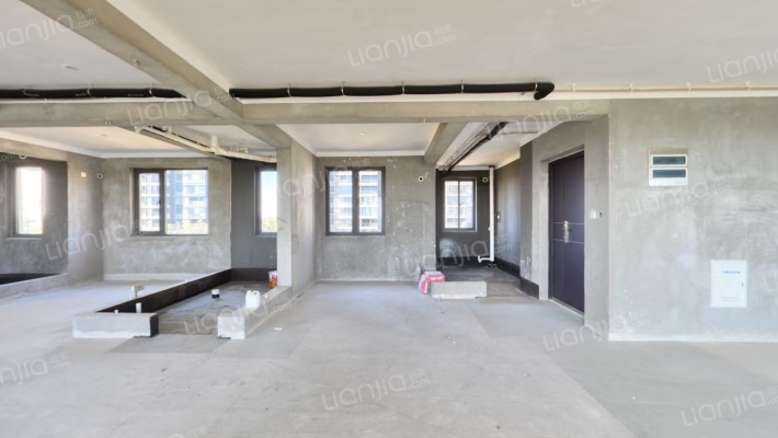 海雅苑二手房实景图