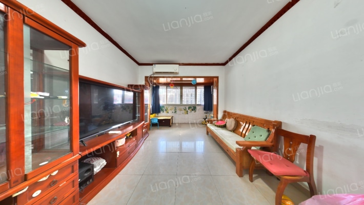 东昌路4号公交综合楼二手房实景图