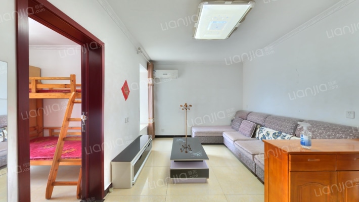 栖湖怡家二手房实景图