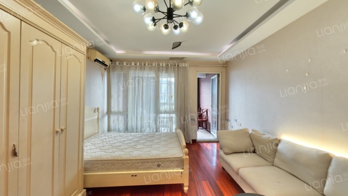 中海维拉公馆二手房实景图