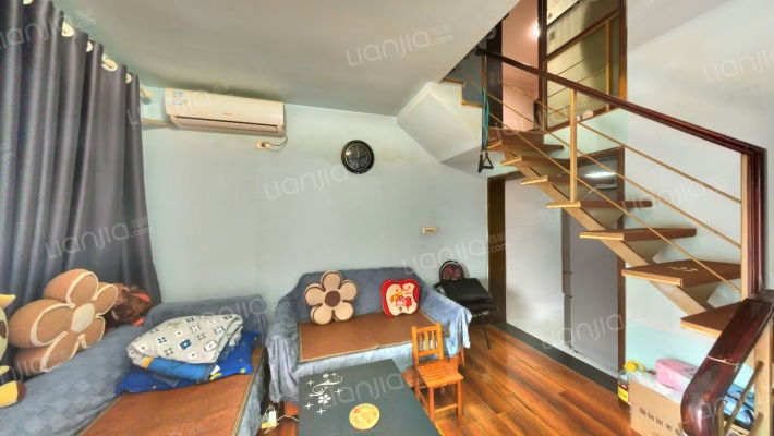 龙环世纪二手房实景图