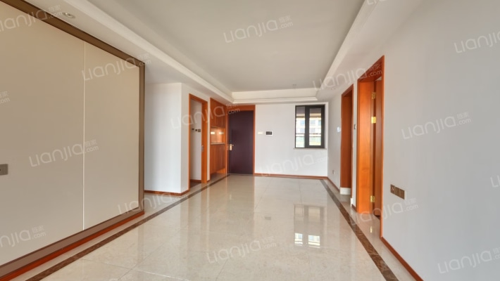 首开&华侨城&金茂·东湖金茂府二手房实景图