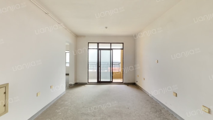 良基富佳名苑二手房实景图