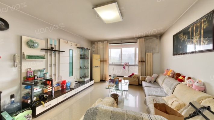 儿童福利院家属院二手房实景图