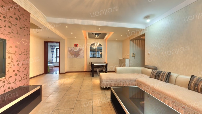 新西蓝二期二手房实景图