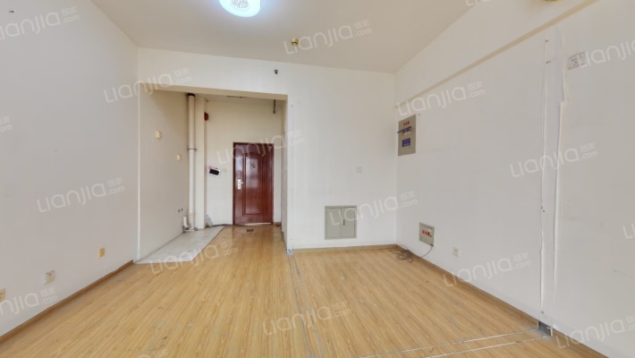 保利中心金街二手房实景图