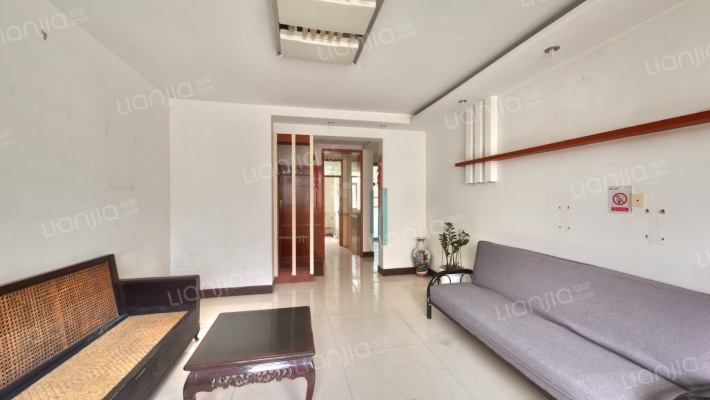 莱芜教师村二手房实景图