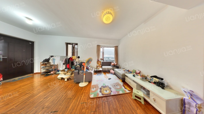 龙城国际四期二手房实景图