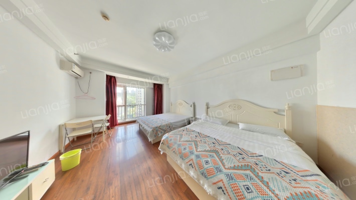 万达海景公寓二手房实景图