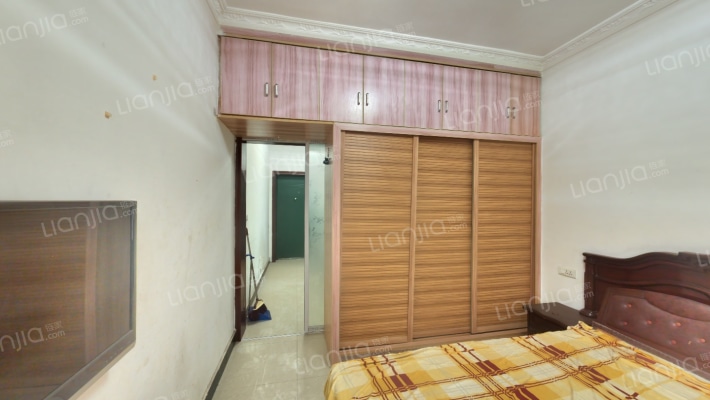 南河丽景B区二手房实景图