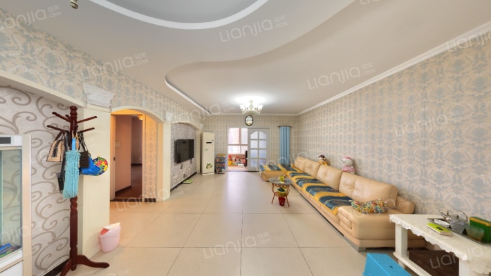 蔚蓝风景二手房实景图