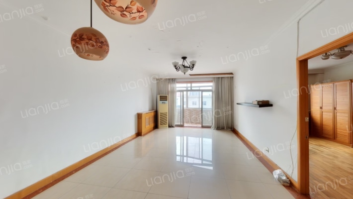 立达公寓二手房实景图