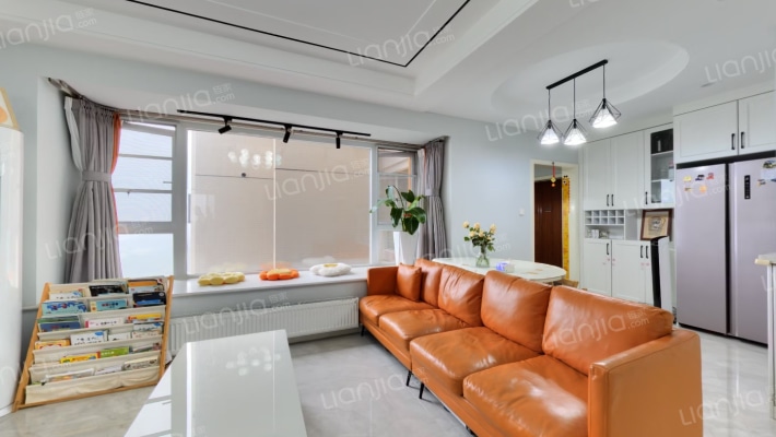 金河谷五期二手房实景图