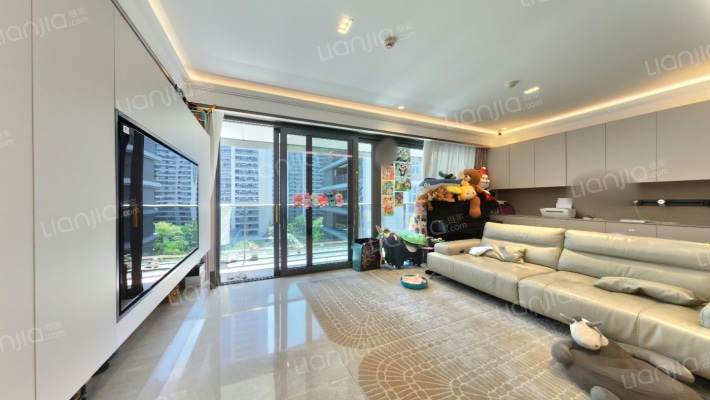 臻奥院一期二手房实景图