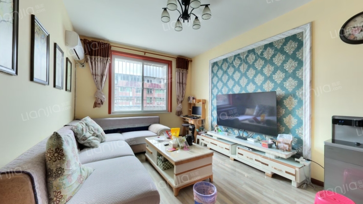 莲花6组二手房实景图