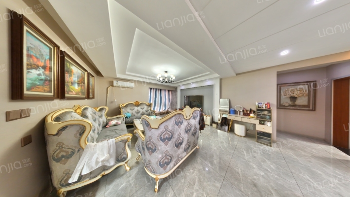 瑞泰卡地亚二手房实景图