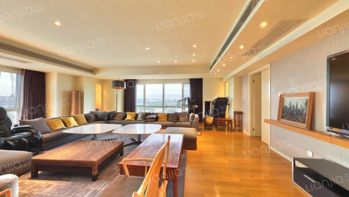 中轴国际二手房实景图