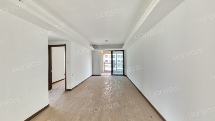 万科四季花城三期二手房实景图