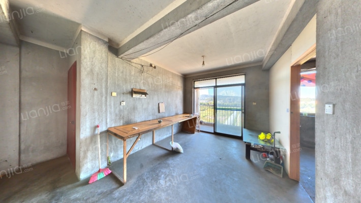 它山堰新村二手房实景图