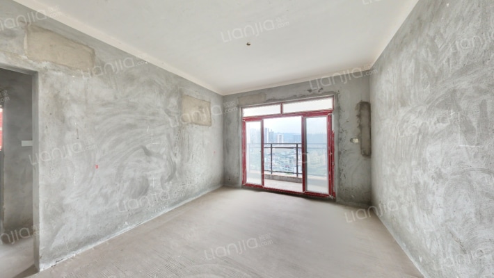 水岸花都兰馨苑二手房实景图