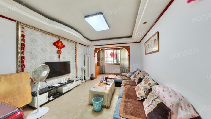 新天地小区二手房实景图