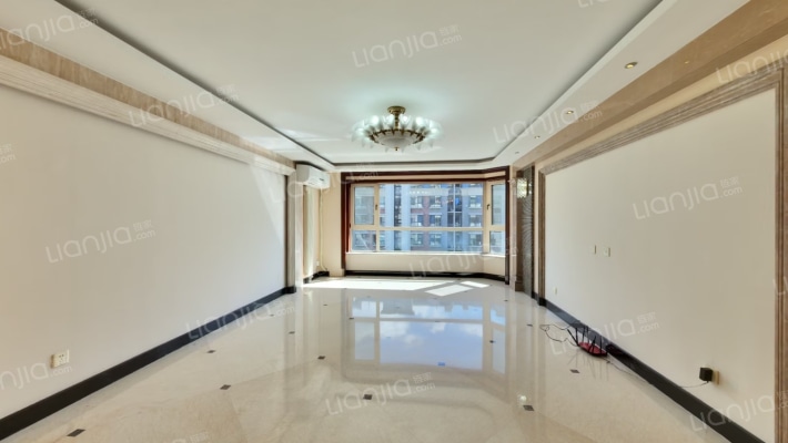 中海凯旋二手房实景图