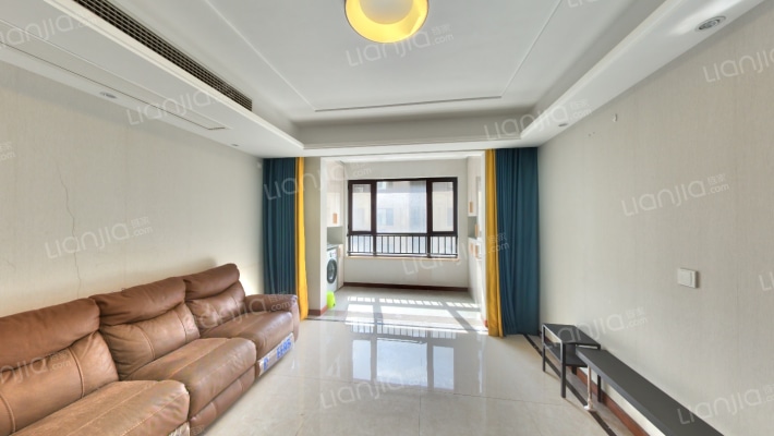 新城·樾府二手房实景图