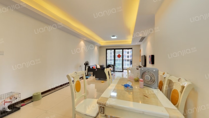 蓝光长岛国际一期二手房实景图