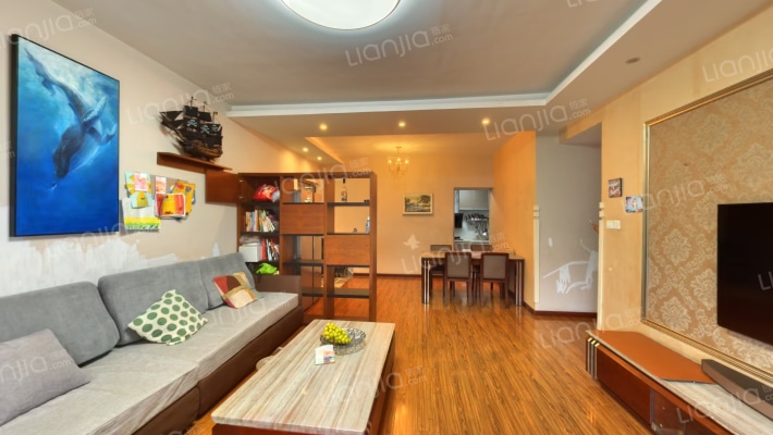 水岸雅居二手房实景图