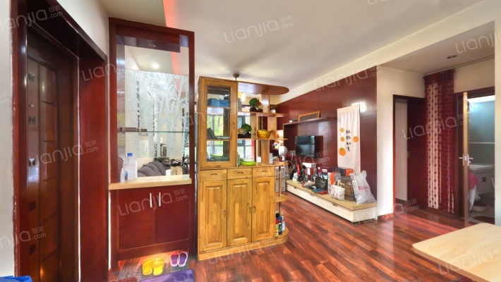 花语溪畔二手房实景图