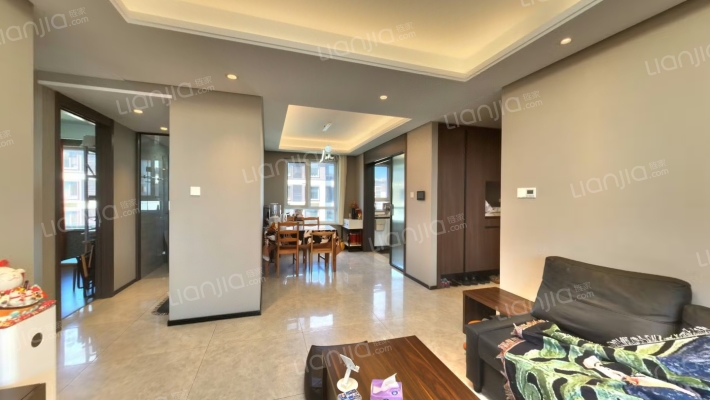 华润置地大连湾国际社区C3区二手房实景图