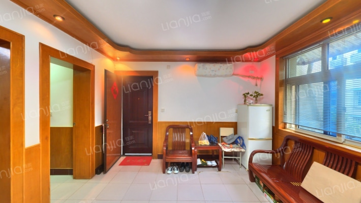 陕一针小区二手房实景图