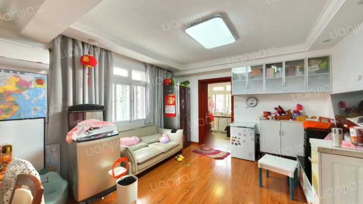 华漕新村二手房实景图