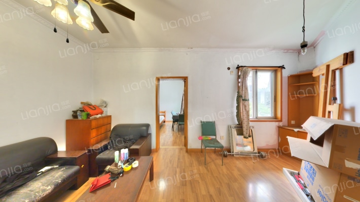 长征桥路42号二手房实景图