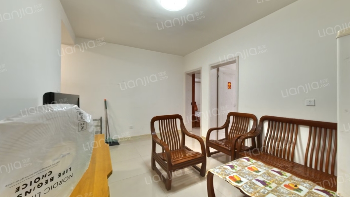 长天路32号社区二手房实景图