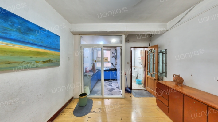 劳动路生活小区二手房实景图