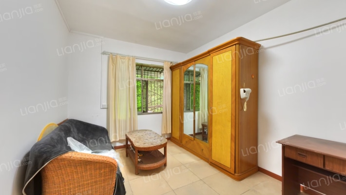 和平山二手房实景图