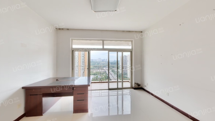 五童路后勤基地二手房实景图