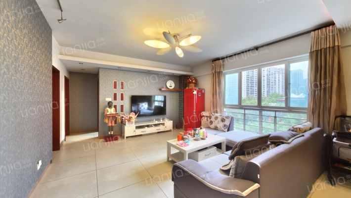 泛林格兰晴天二手房实景图