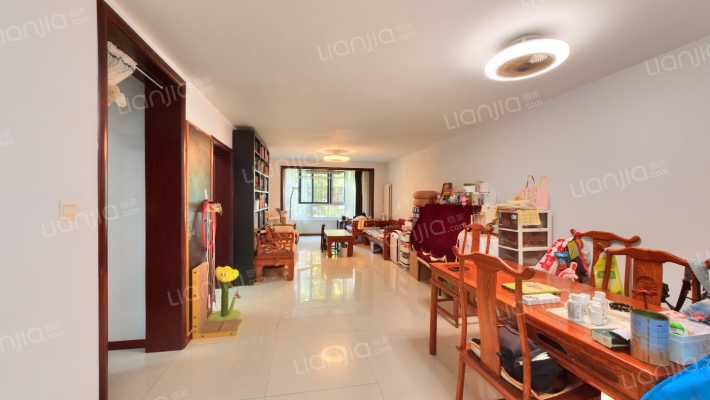 龙锦苑东三区二手房实景图