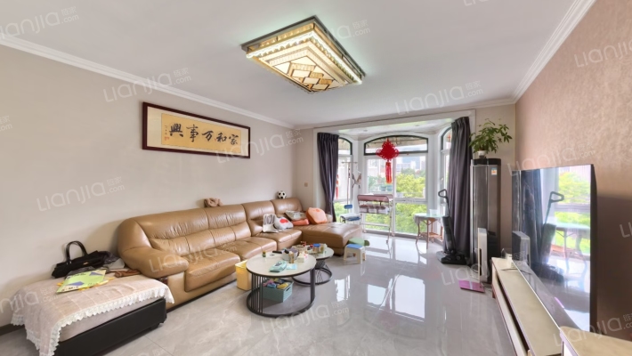 金色池塘二手房实景图