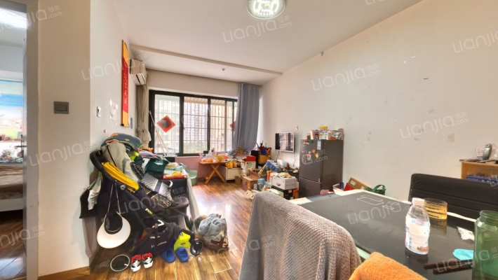 荣盛花语城二手房实景图