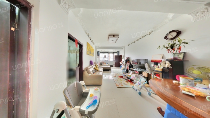 高明富德居二手房实景图