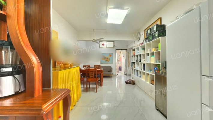 园岭新村二手房实景图