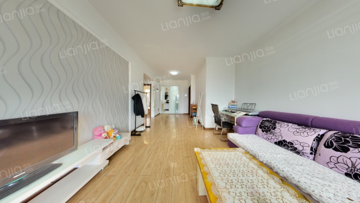 亚星蓝图二手房实景图