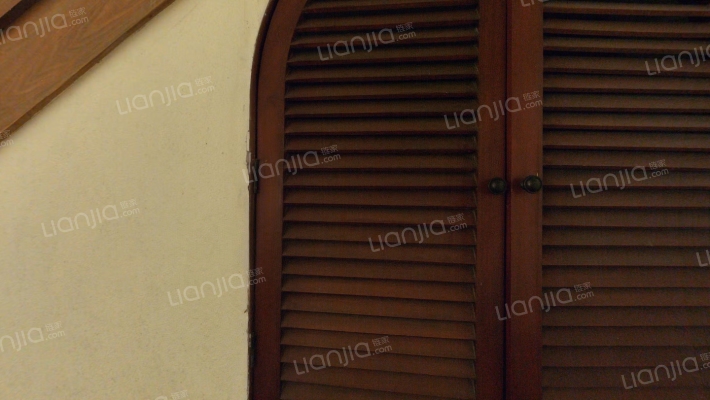 半山卫城朴墅二手房实景图