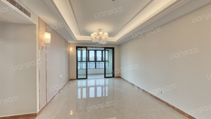 恒大轨道时代二期二手房实景图