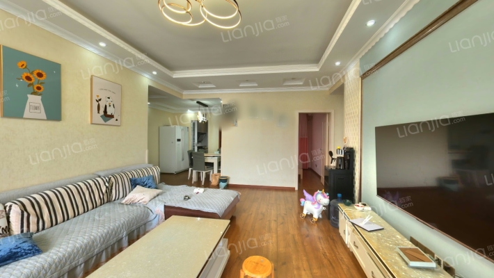 鸿运星城二手房实景图