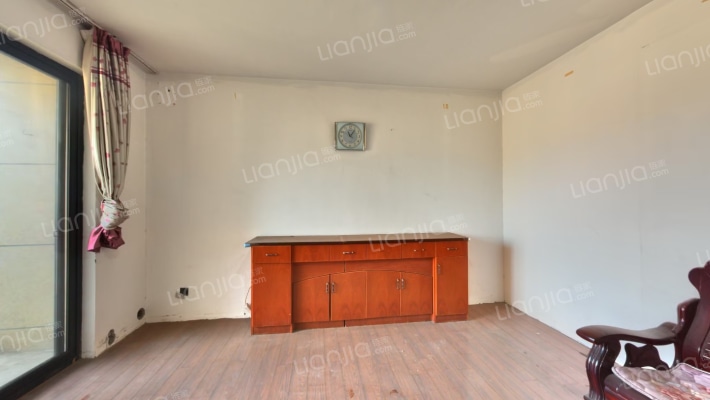 湖山春晓家园南区二手房实景图